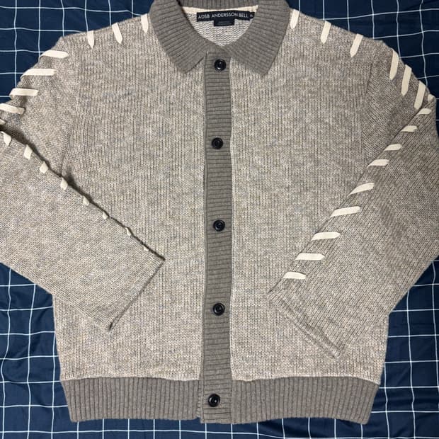 앤더슨벨 언브리치 레이스 업 가디건