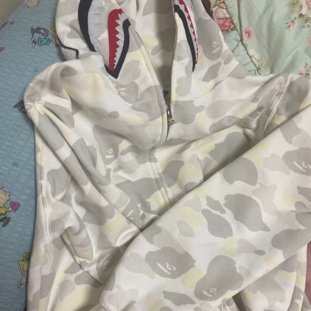 베이프 화이트 카모 샤크 후드집업 L 백계