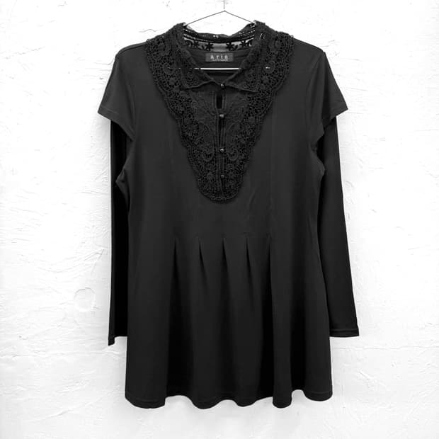 aria 레이어드 레이스 탑