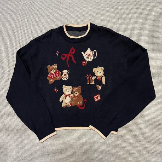 샵사이다 곰돌이 패턴 니트