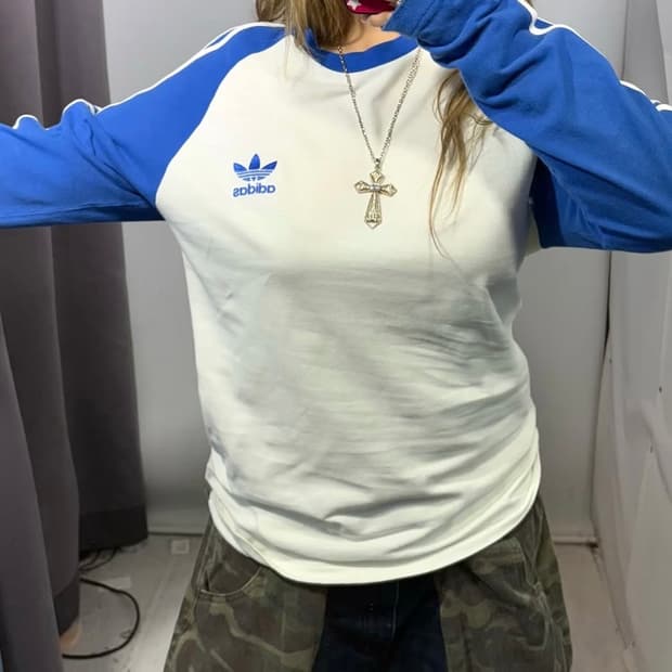아디다스 흰파 롱슬리브 