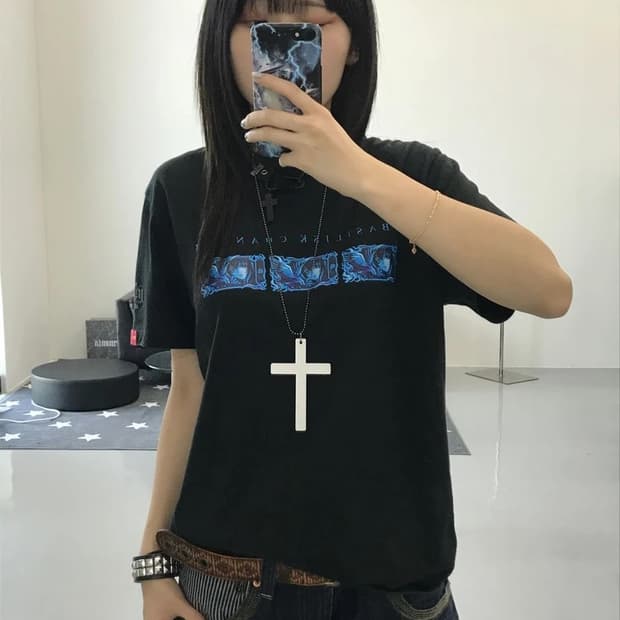 SLOT 애니 프린팅 블랙 반팔