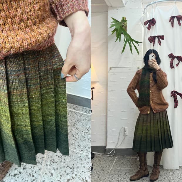 Green ombré pleated wool skirt