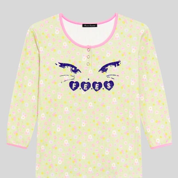 샵페어리 키티 버튼 플라워 탑 kitty button flower top