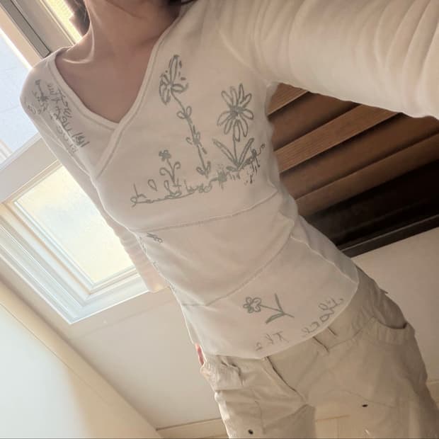 scribble print wrap top