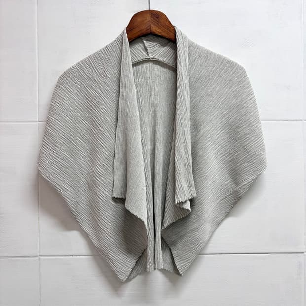 Y.K PRESE 플리츠 그레이 가디건 JPN