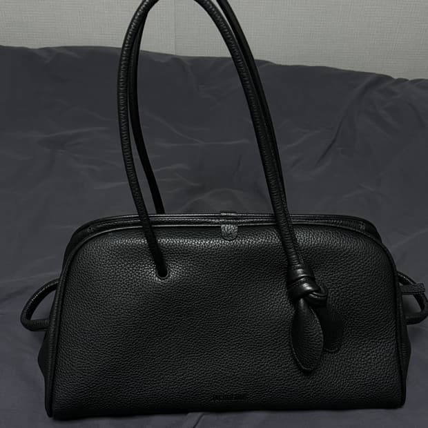 자크뮈스 투리스모백 미디움 블랙