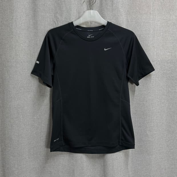 [M] 나이키 드라이핏 반팔 블랙 기능성 티셔츠