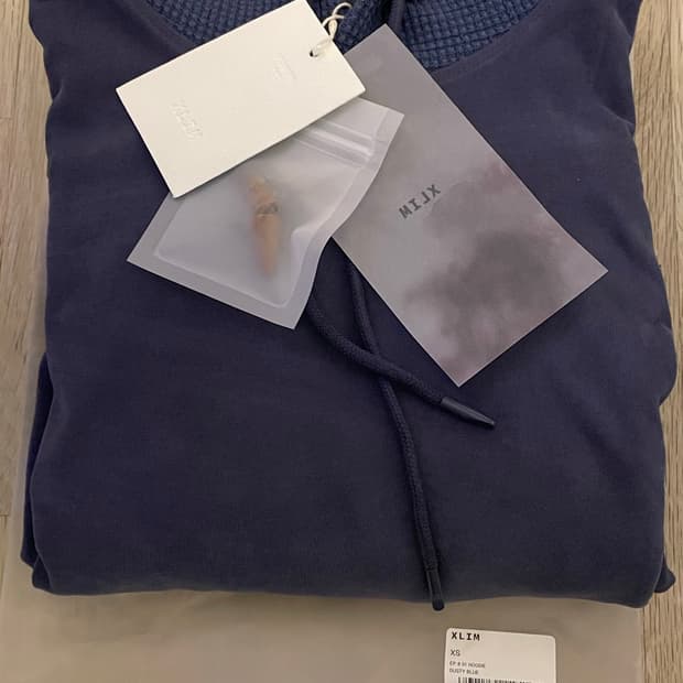 XLIM EP.8 01 HOODIE DUSTY BLUE