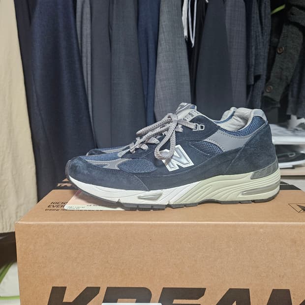 뉴발란스 991 네이비(270)