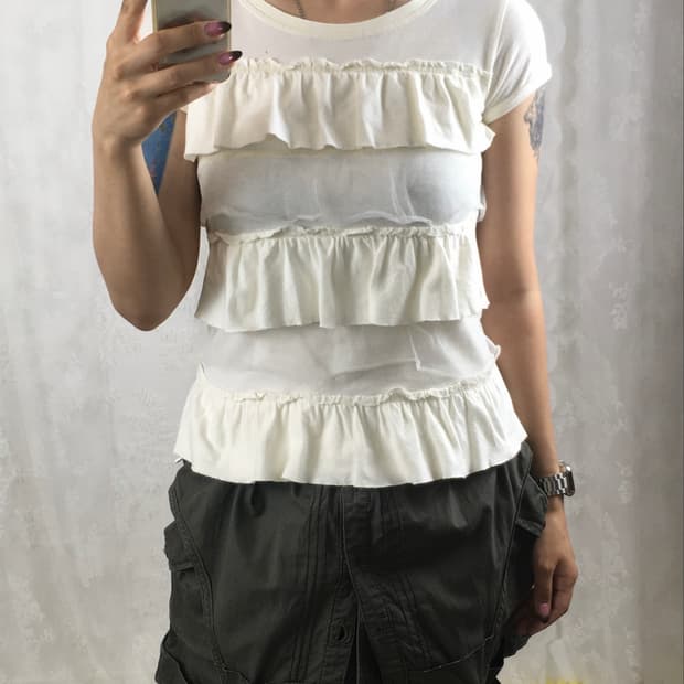 JPN ivory roll-up ruffle top
