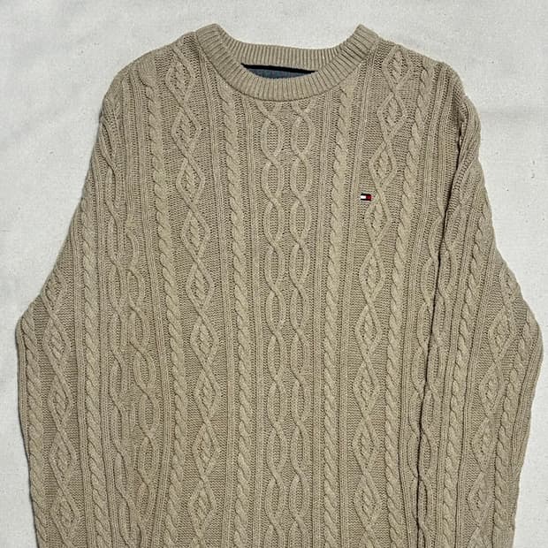 L 타미힐피거 베이지 케이블 니트