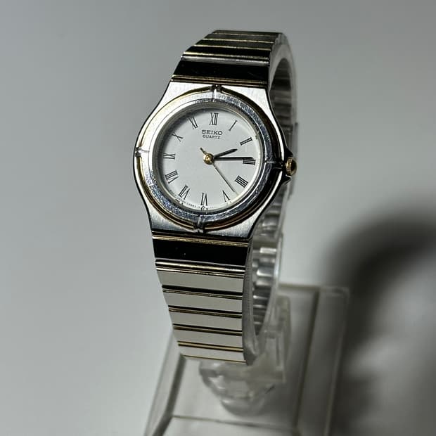 SEIKO quartz gold silver