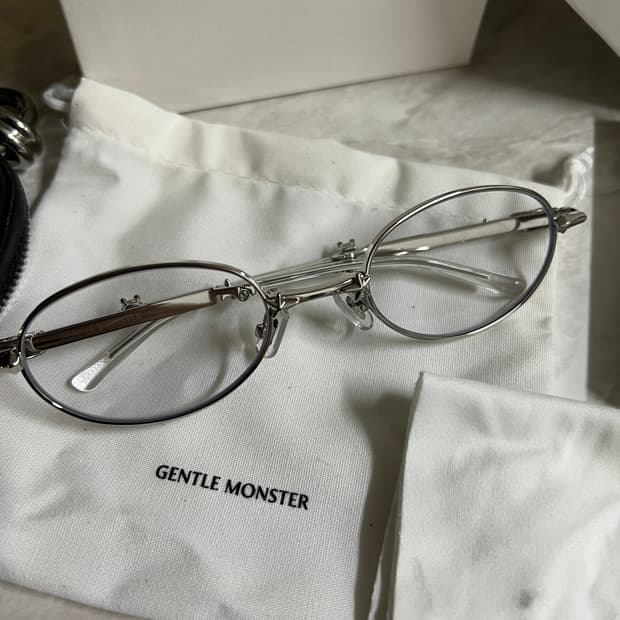 젠틀몬스터 피코 02 실버 클리어 