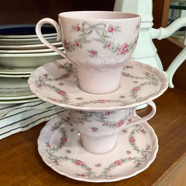 독일 후첸로이터 포셀린 핑크리본 갈란드