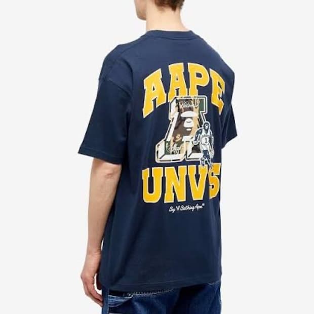 AAPE UNIVERSITY BASKETBALL T-SHIRT (S)