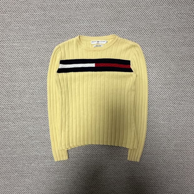 TOMMY HILFIGER india made knit