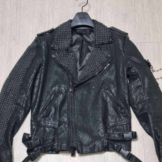 Vkei 스타일 뱀피자켓
