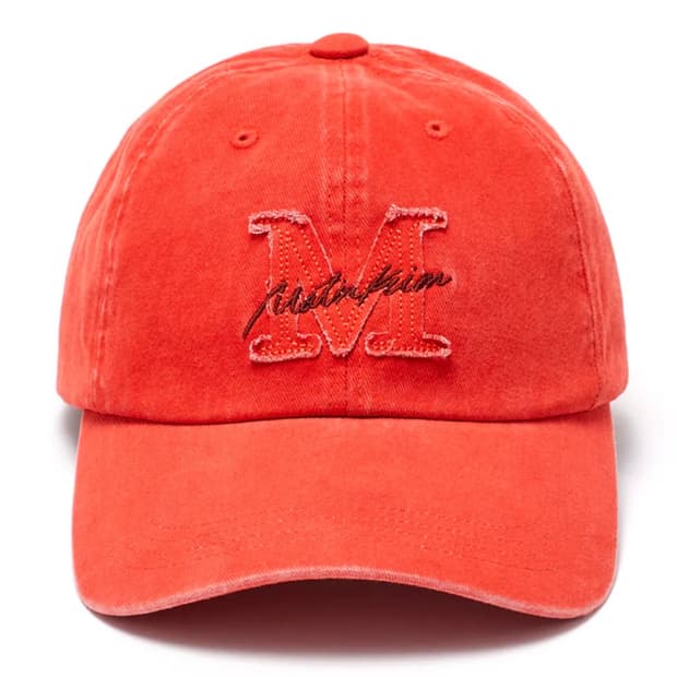 마뗑킴 MATIN CURSIVE BALL CAP