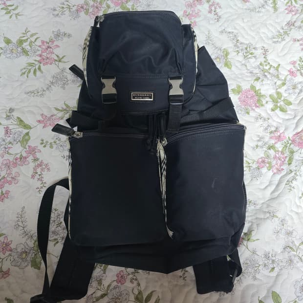 블랙라벨 버버리 백팩