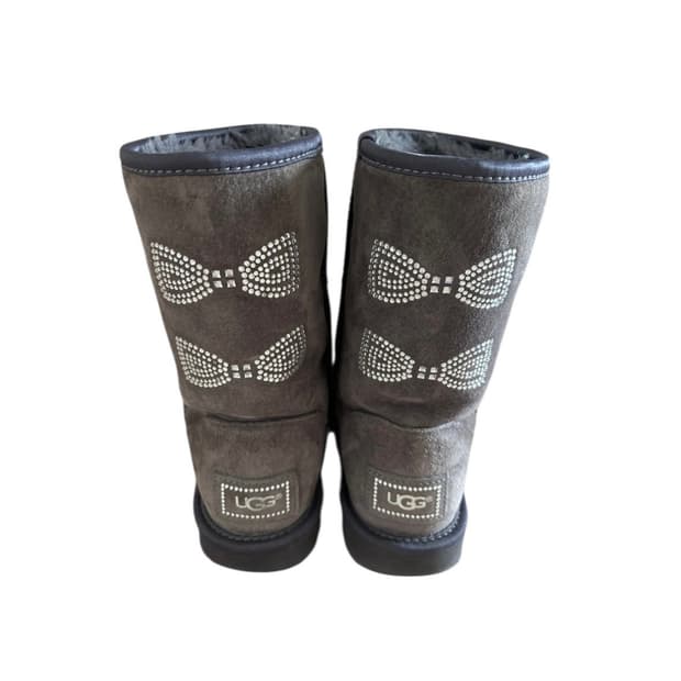 UGG 어그 스와로브스키 리본 부츠 