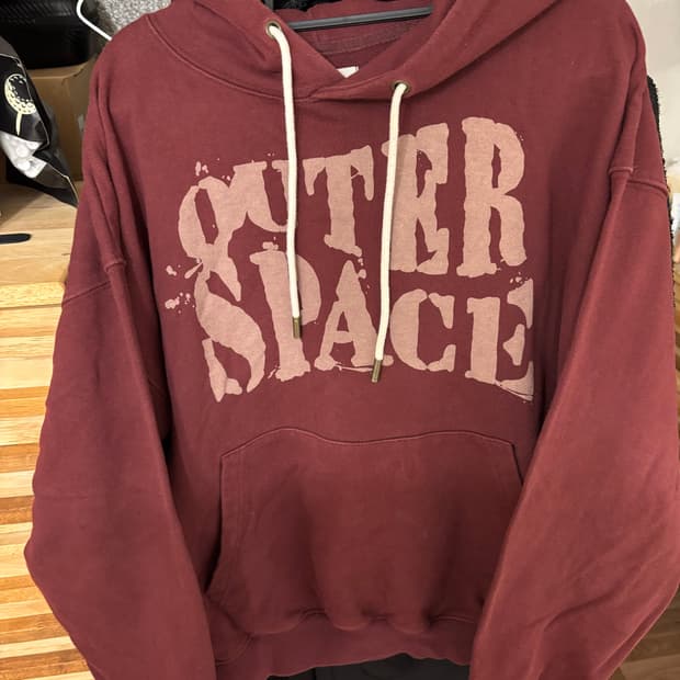 버건디 후드티 EZKATON