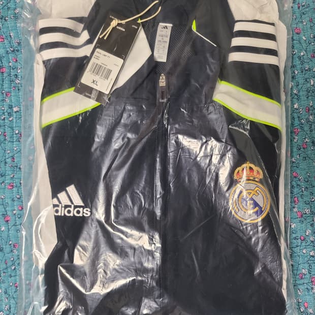 아디다스 레알 마드리드 UBP 트랙탑 (KR XL)