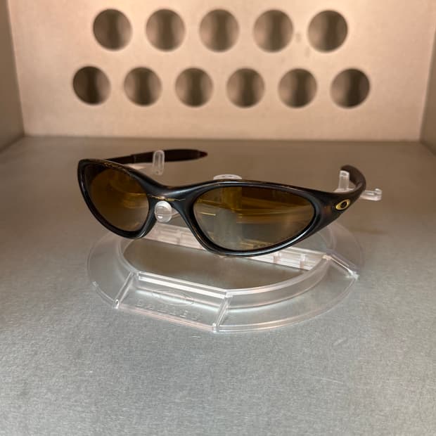 오클리 Minute 미뉴트 (1999)