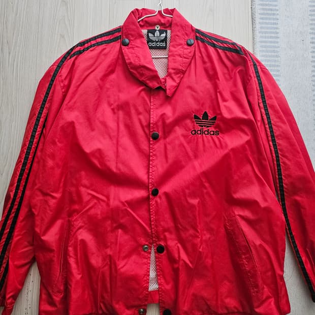 올드스쿨 아디다스 바람막이