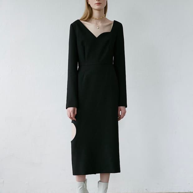 리유니 블랙 컷아웃 언밸런스 원피스