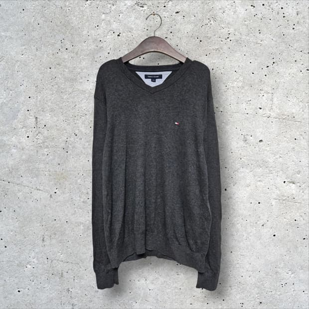 타미힐피거 니트 차콜 (95/M)