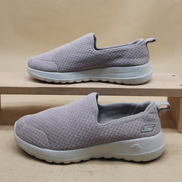 스케쳐스 고워크 여성 슬립온 225