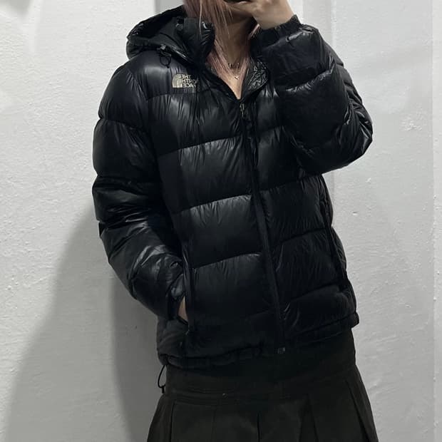 노스페이스 올드스쿨 패딩