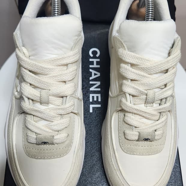 [정품]샤넬 스니커즈 운동화 CC로고 크루즈 테니스 38 새상품급 한정판