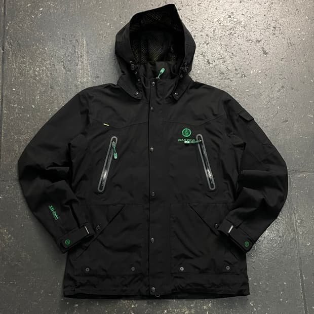 100 빈폴 아웃도어 바람막이