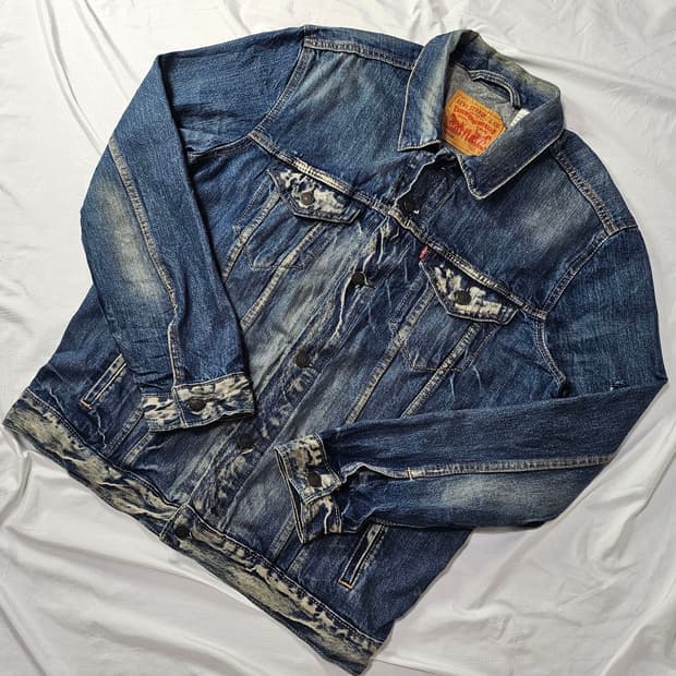 00’s Levi’s 리바이스 데님 워싱 자켓 L015