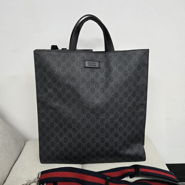 [보증서 정품]구찌 수프림 토트백 숄더백