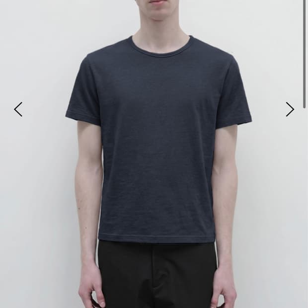 Les nep t-shirt navy색상 48사이즈