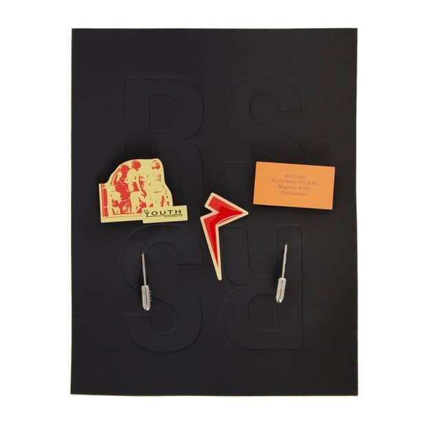 라프시몬스 20ss 핀 브로치 세트 