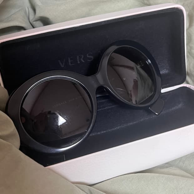 베르사체 머스탱 선글라스(커트코베인)