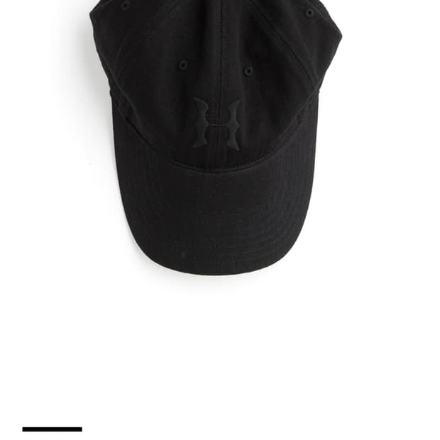 해칭룸 bone H cap 