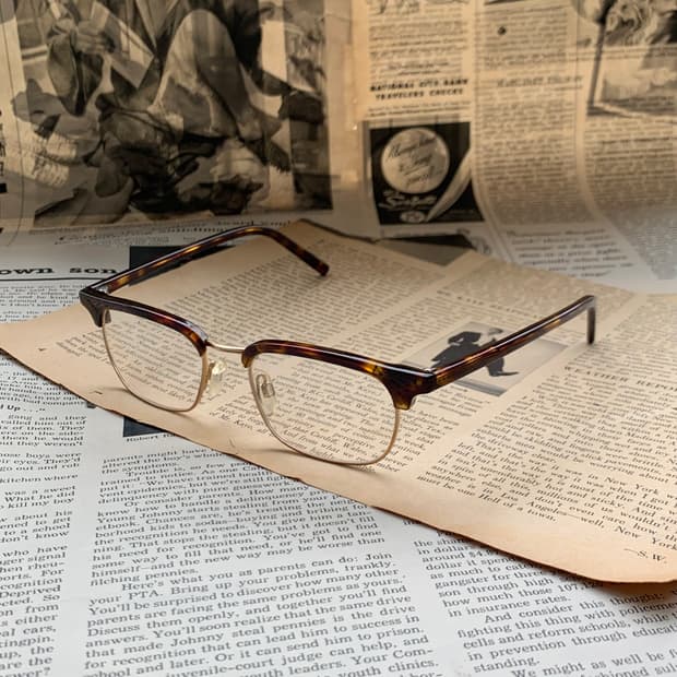 [픽키-716] 데드스탁 남녀공용 호피 하금테 골드 사각 빈티지안경