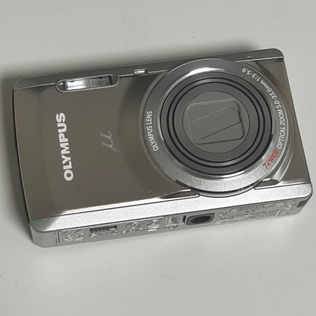 올림푸스 뮤 7040 베이지