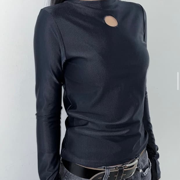 S/NO.4 HOLE SLIM FIT LONG SLEEVE