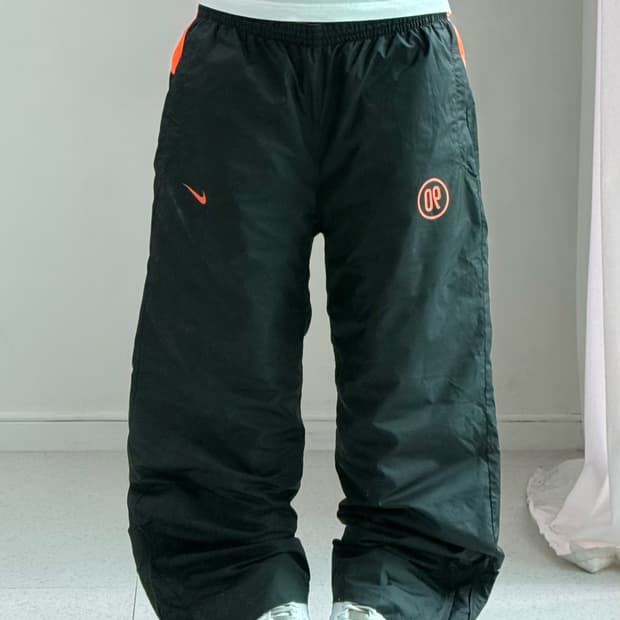 나이키 T90 차콜 트랙팬츠