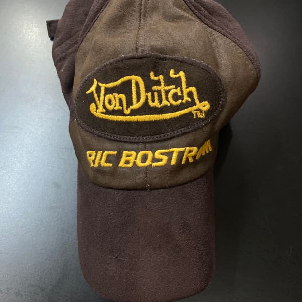 본더치 브라운 스웨이드 볼캡 모자