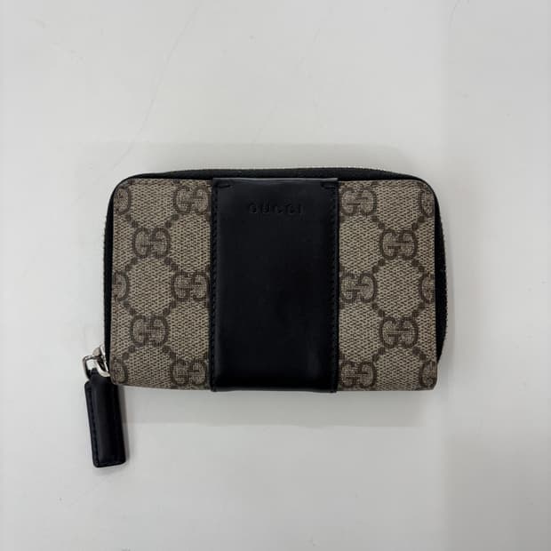구찌 에덴 GG 수프림 지퍼 카드 지갑