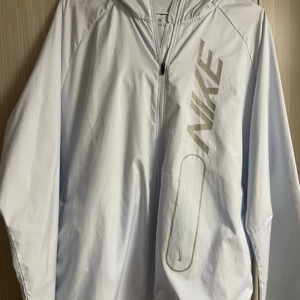 나이키 바람막이