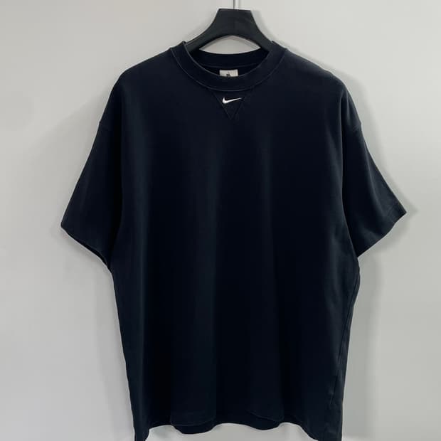 나이키 미드 스우시 반팔티 (on.188)