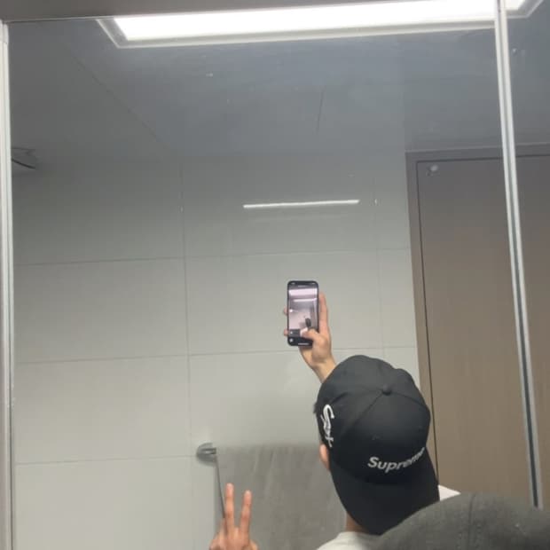 슈프림 x MLB 팀 박스로고 뉴에라 블랙 - 시카고 화이트 삭스 - 2